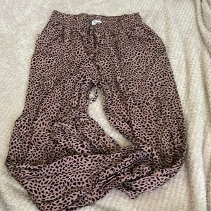Victoria’s Secret comfortable material joggers
